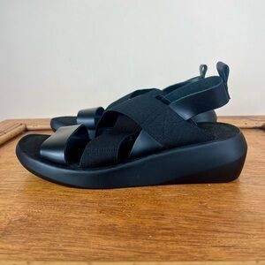 Fly London Women’s Leather Pull-On Sandals Black Size 40 EU / 9 US